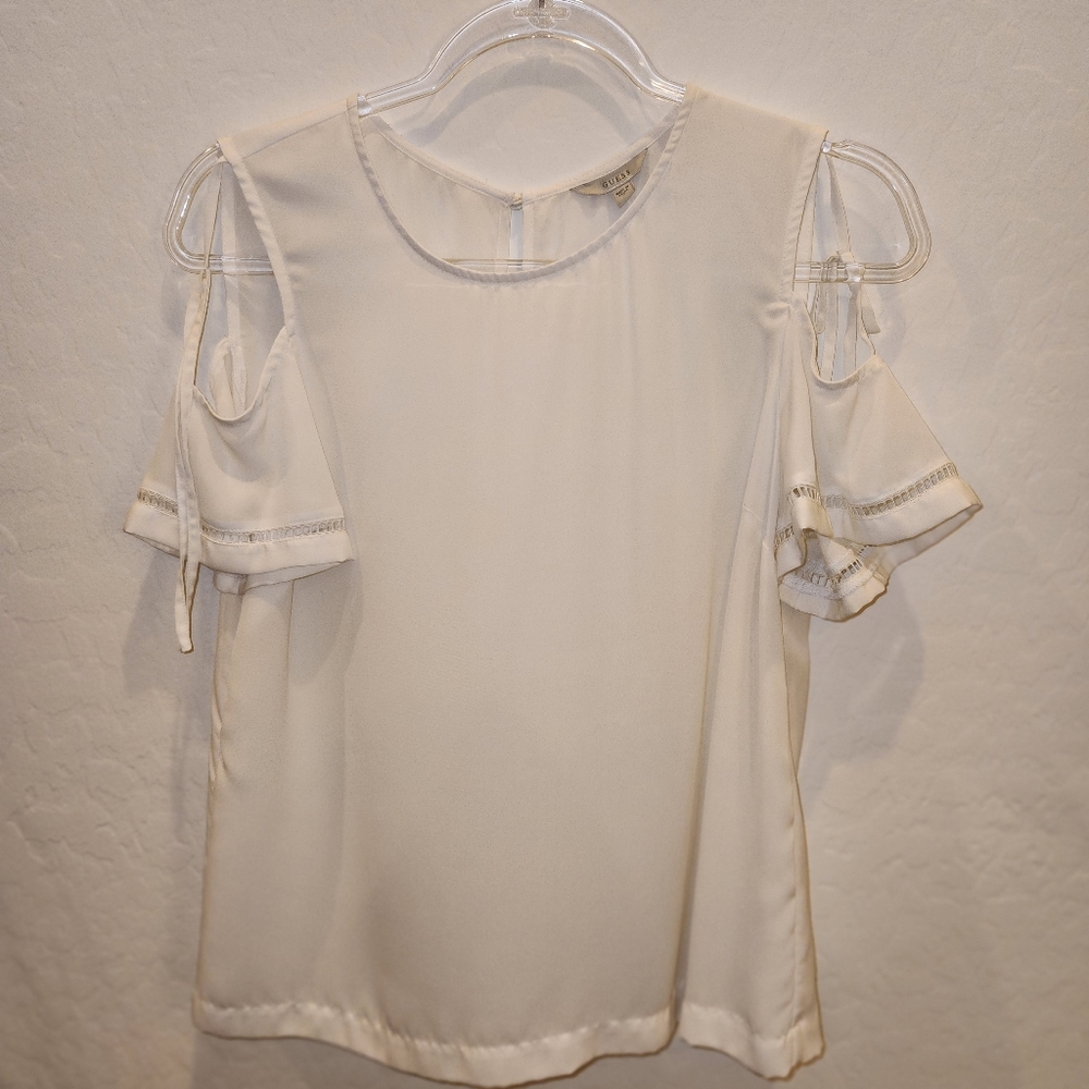 Guess White Top S